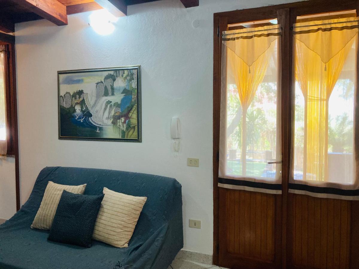 Villa Lidia Per Una Vacanza Di Relax Solanas  Zewnętrze zdjęcie