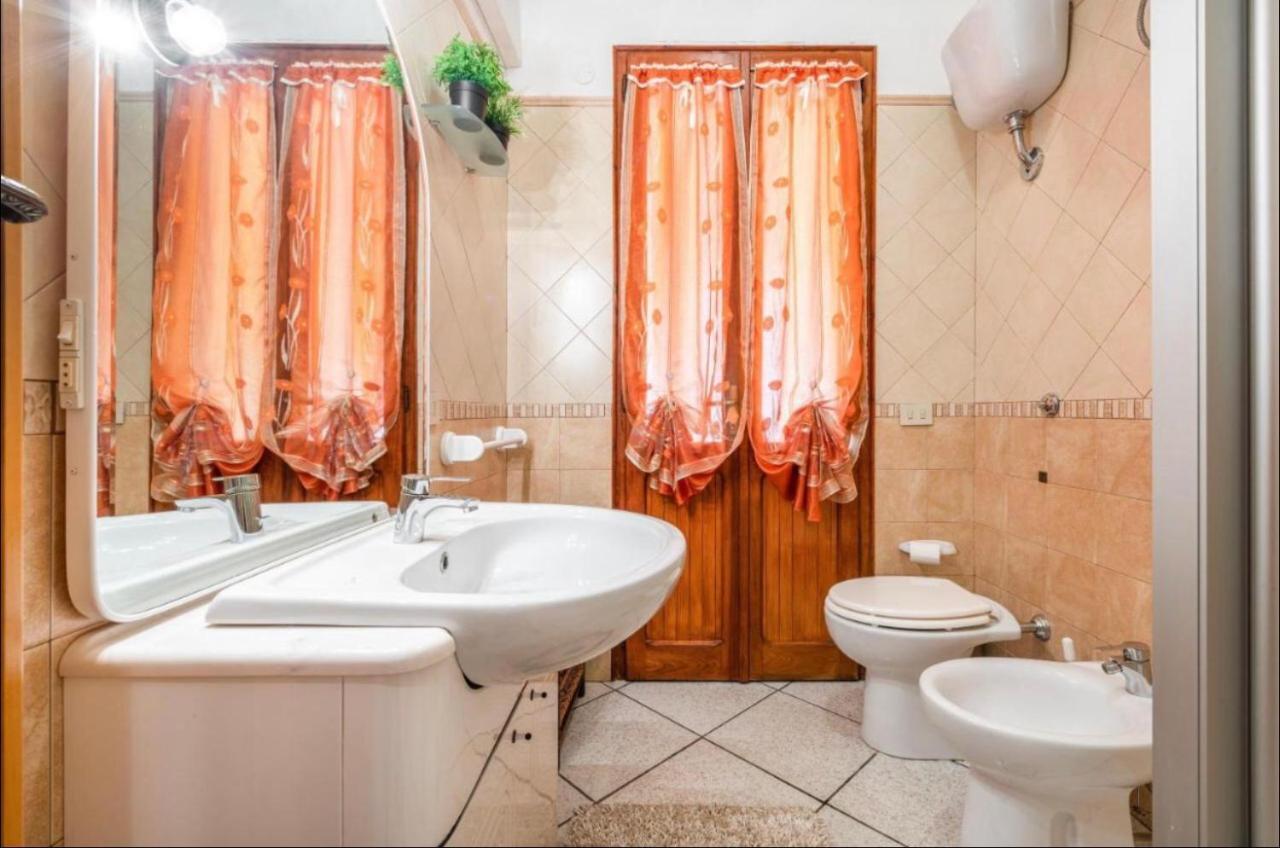 Villa Lidia Per Una Vacanza Di Relax Solanas  Zewnętrze zdjęcie