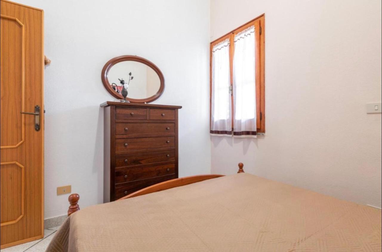 Villa Lidia Per Una Vacanza Di Relax Solanas  Zewnętrze zdjęcie