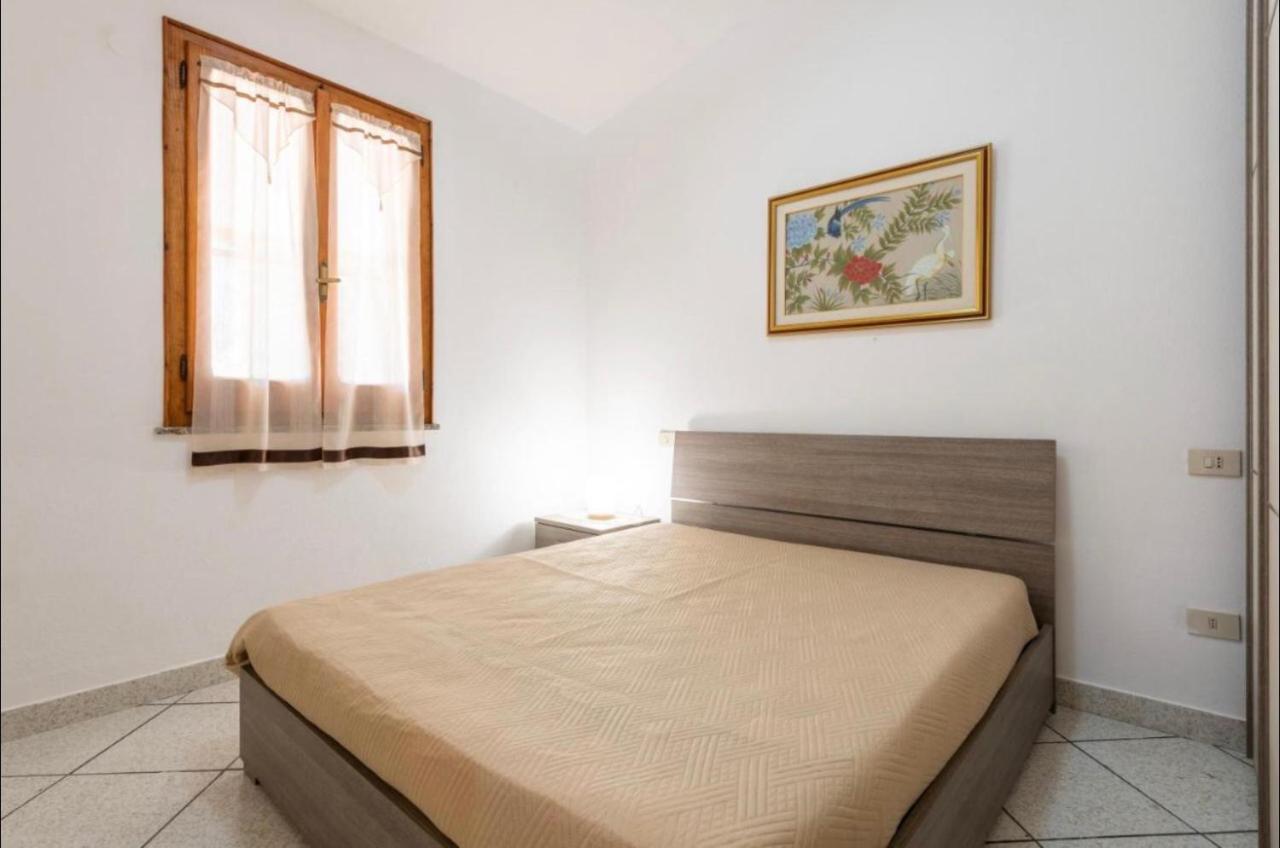 Villa Lidia Per Una Vacanza Di Relax Solanas  Zewnętrze zdjęcie